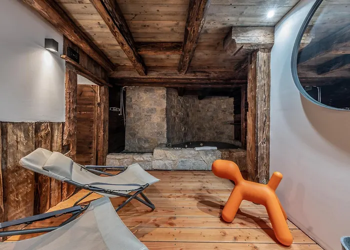 Chalet Familial Authentique Avec Spa, Jacuzzi Et Hammam - Courchevel 1850 - Fr-1-613A-26